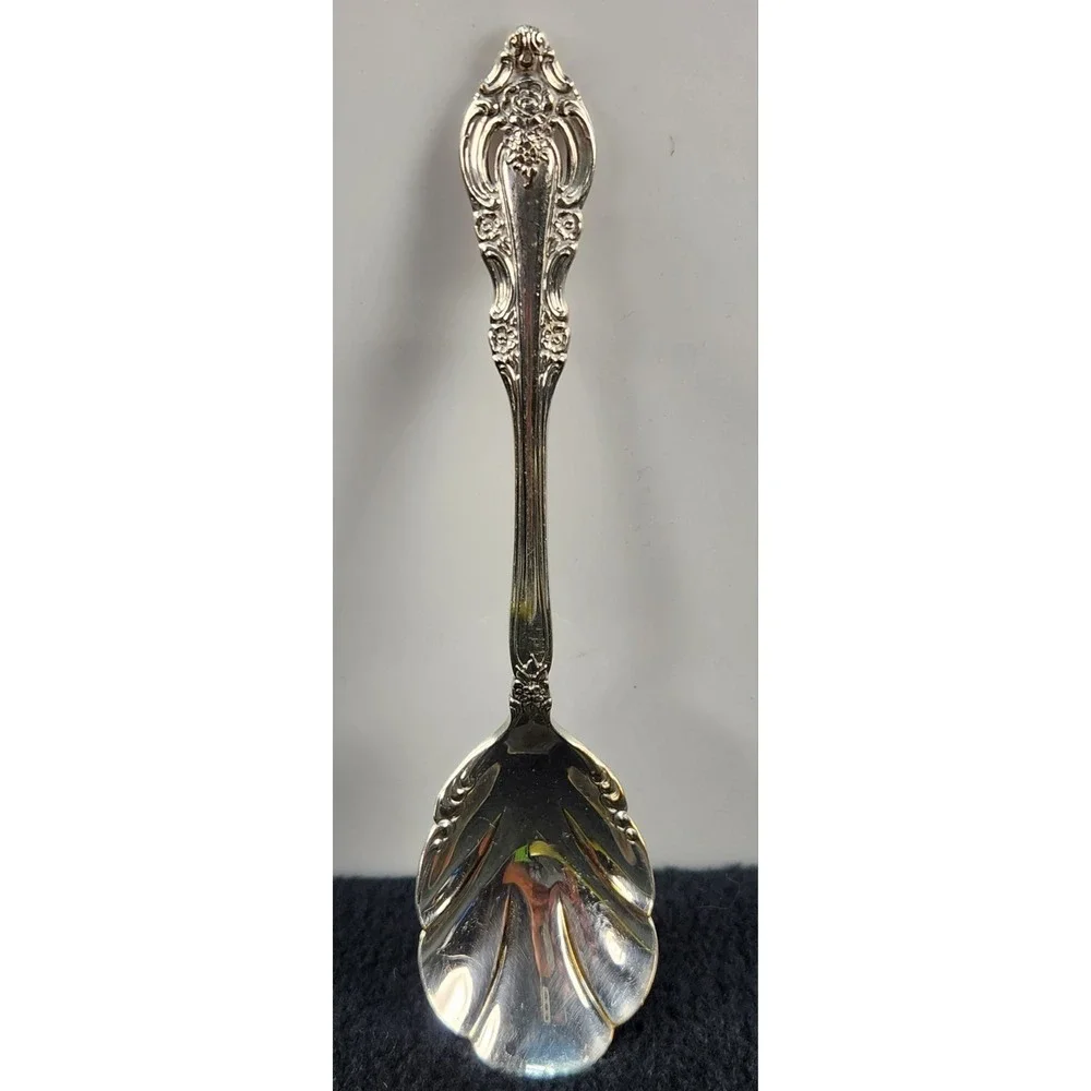 Vintage Community Silver Artistry Scalloped Sugar Spoon Silverplated